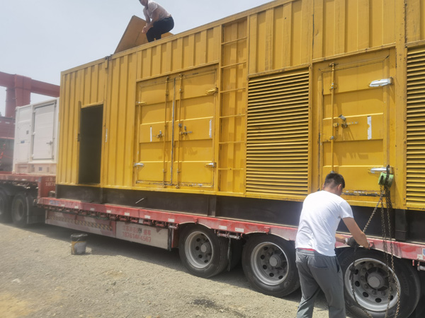 平谷除了负载情况和发动机维护，还有哪些因素会影响 200kw 柴油发电机的油耗？