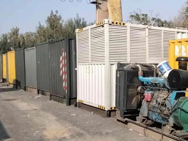 平谷200KW柴油发电机机组每小时油耗是多少?